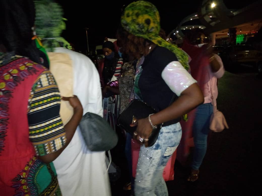 Repatriated women receiving support in Dakar